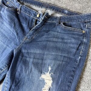 Jennifer Lopez Capri Jeans Women Blue Distressed Denim Cropped Pants